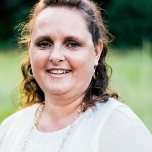 Meet your Posher, Shelly